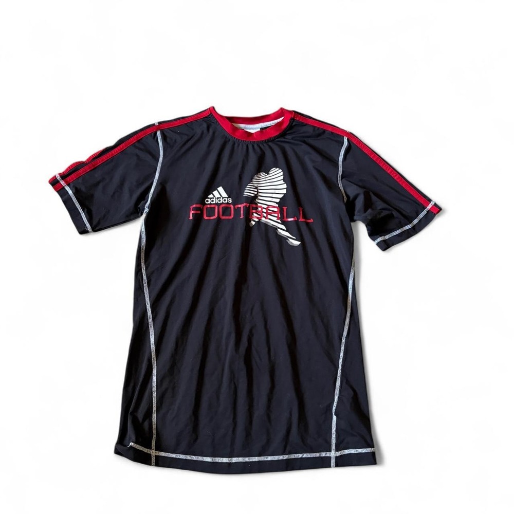 Adidas football Y2K style tee size Large graphic youth L streetwear sporty